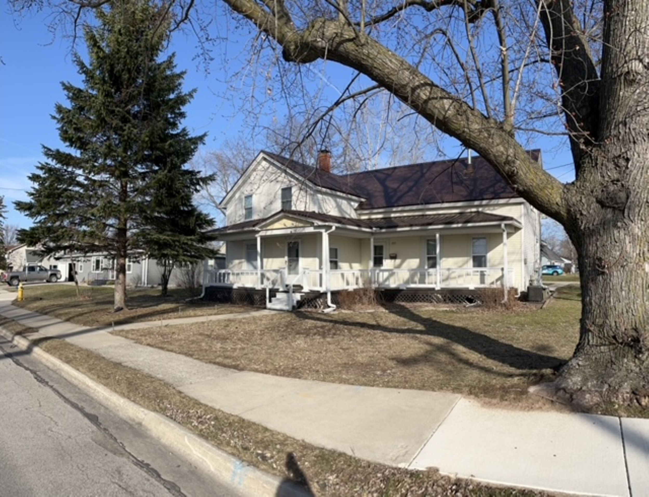 801 South Erie Street - 801 1/2