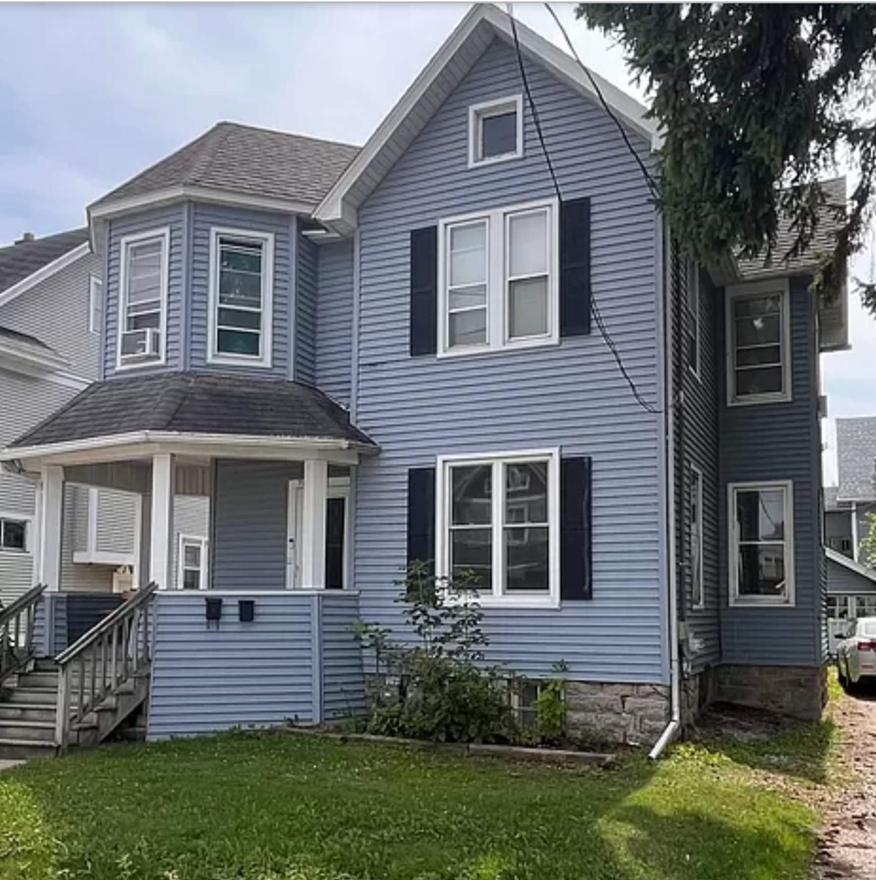 717 Scott Avenue - upper